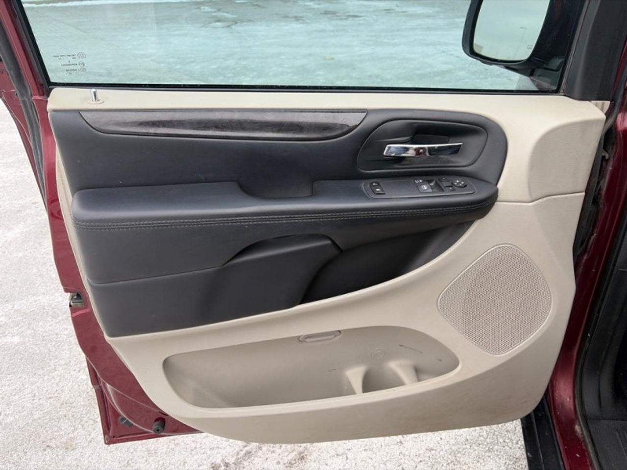 2020 Dodge Grand Caravan SE CVP  - Dual Zone AC Photo