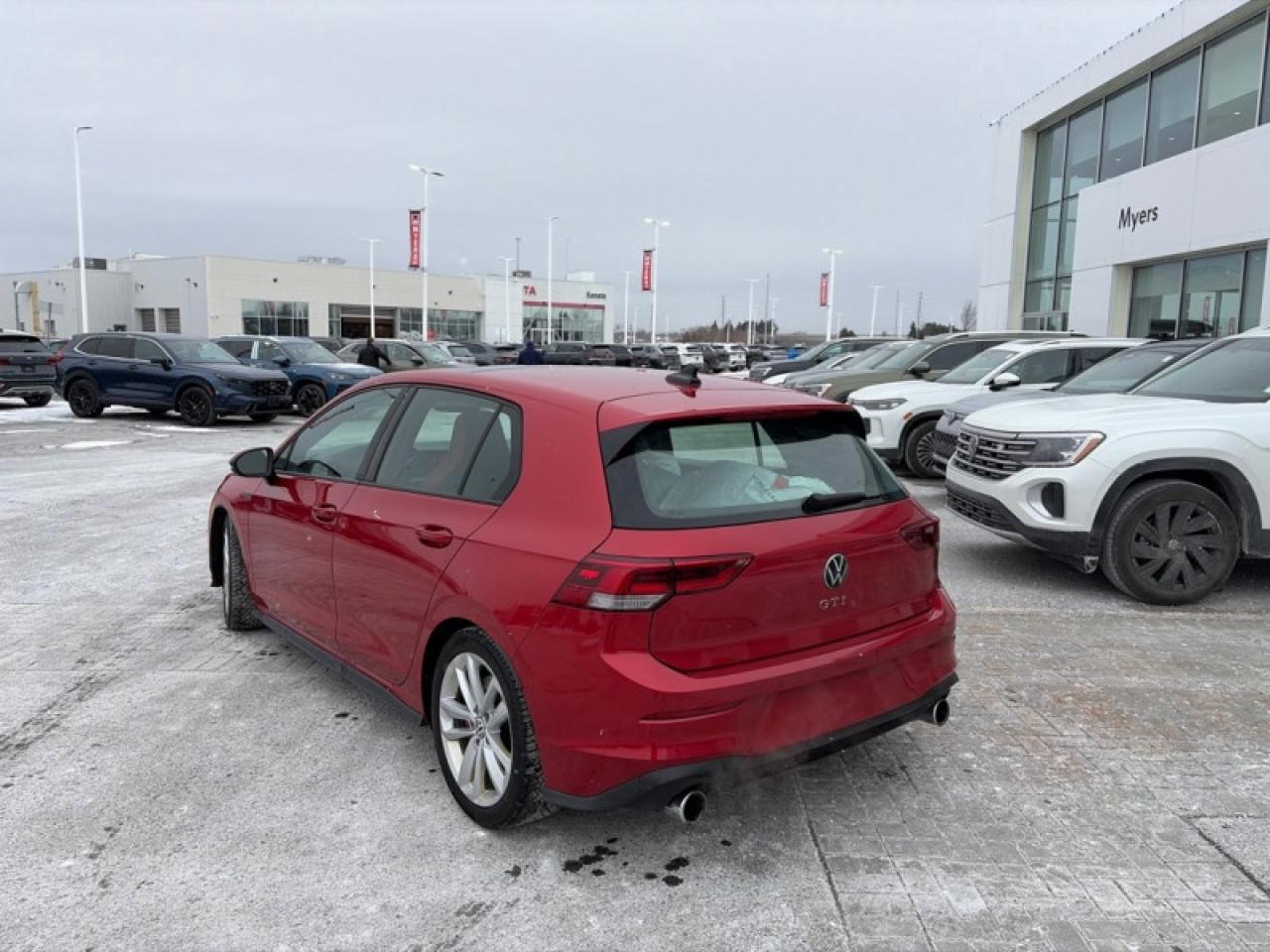 2022 Volkswagen Golf GTI Performance  - Sunroof Photo2