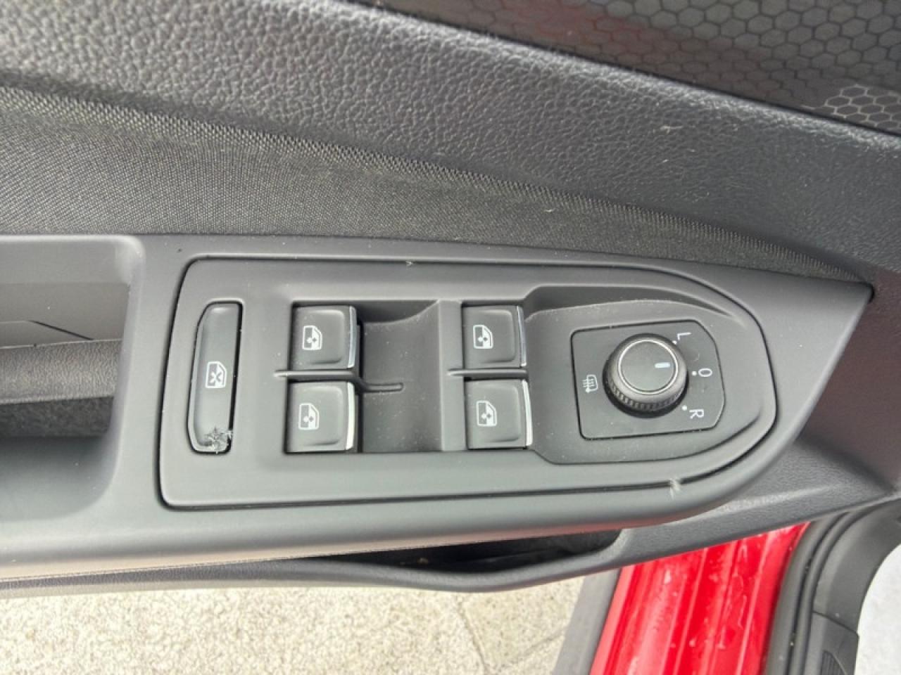 2022 Volkswagen Golf GTI Performance  - Sunroof Photo