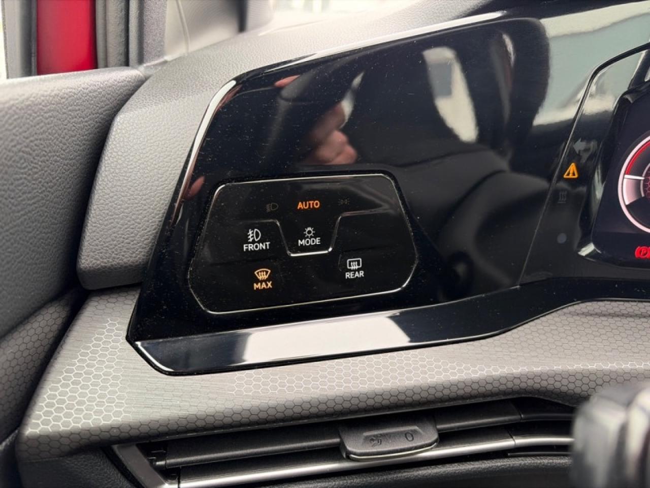 2022 Volkswagen Golf GTI Performance  - Sunroof Photo