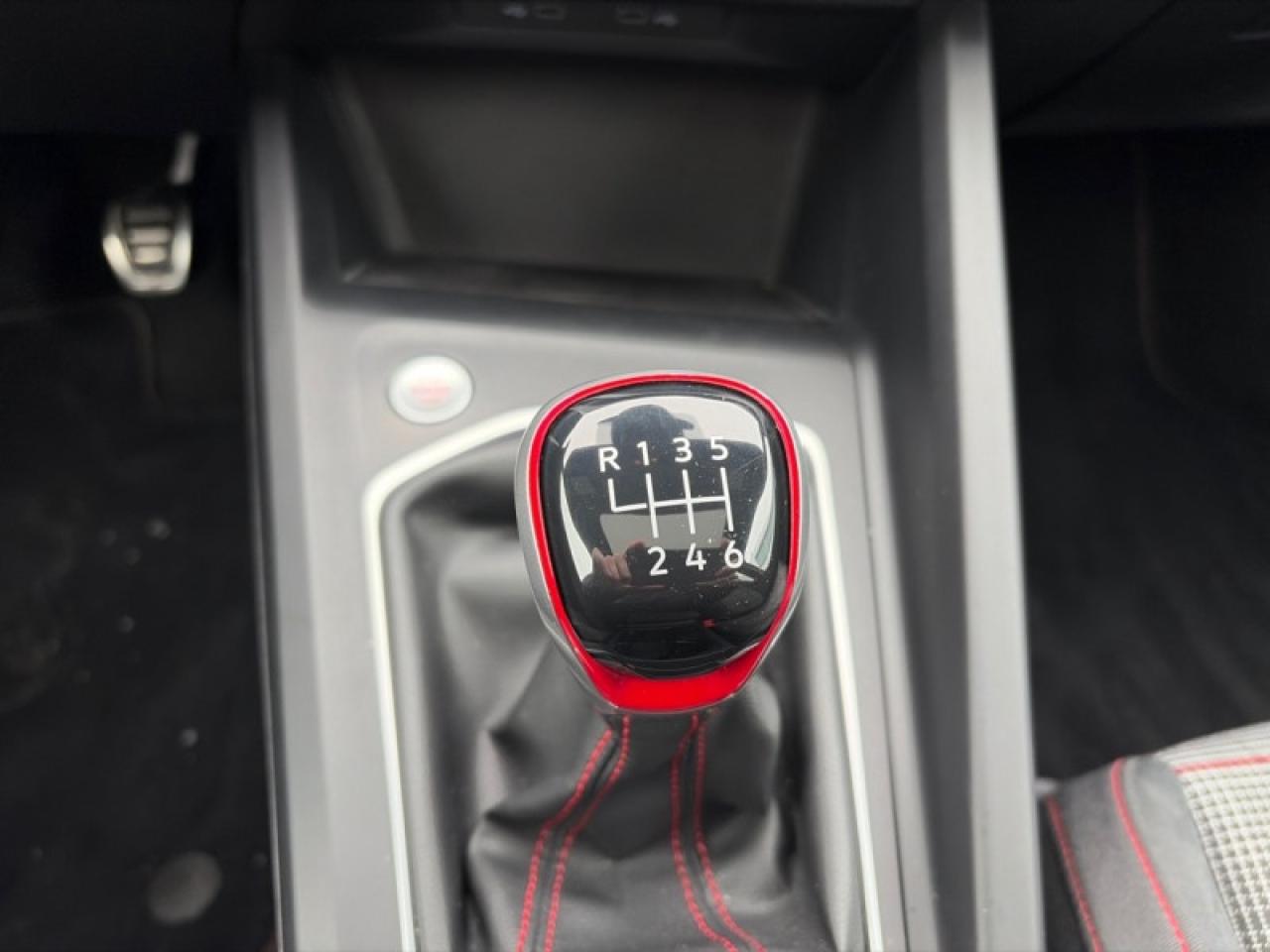 2022 Volkswagen Golf GTI Performance  - Sunroof Photo