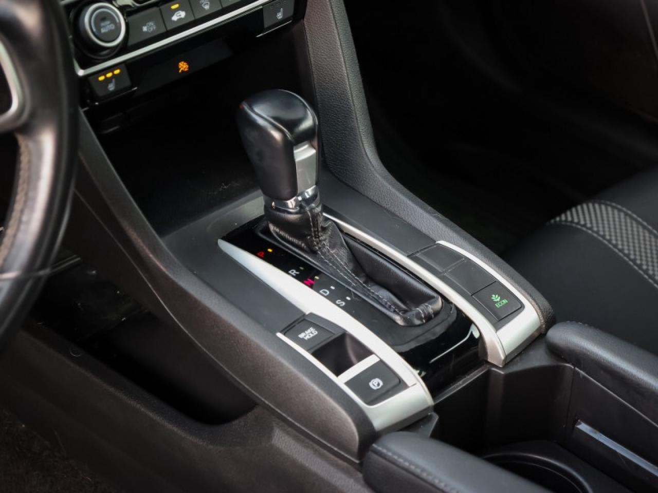 2019 Honda Civic COUPE Sport CVT  - Sunroof -  Heated Seats Photo