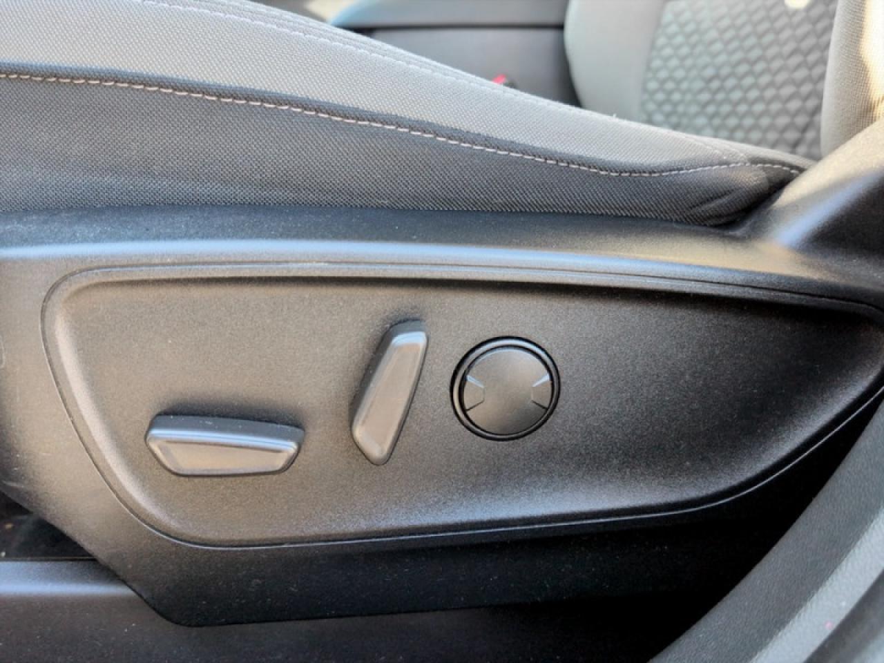 2020 Ford Escape SE  - Low Mileage Photo