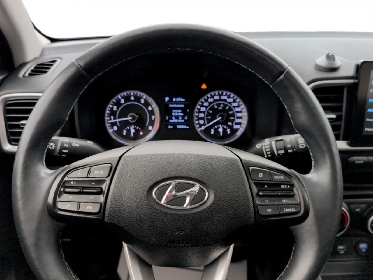 2020 Hyundai Venue Trend  **BLIND SPOT - HEATED SW** Photo
