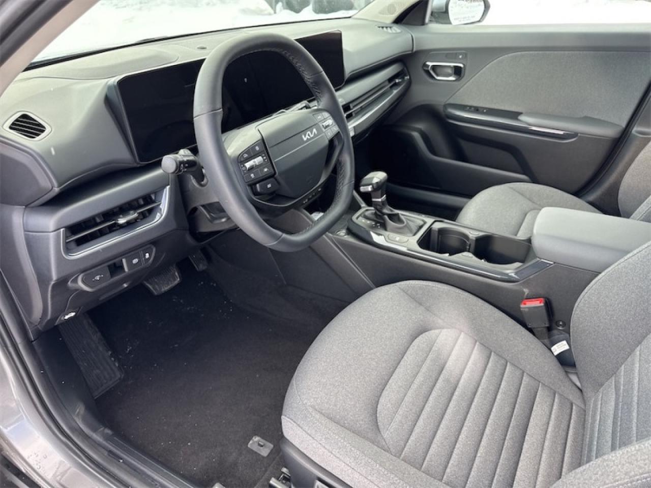 2025 Kia K4 EX   -  Heated Steering Wheel Photo