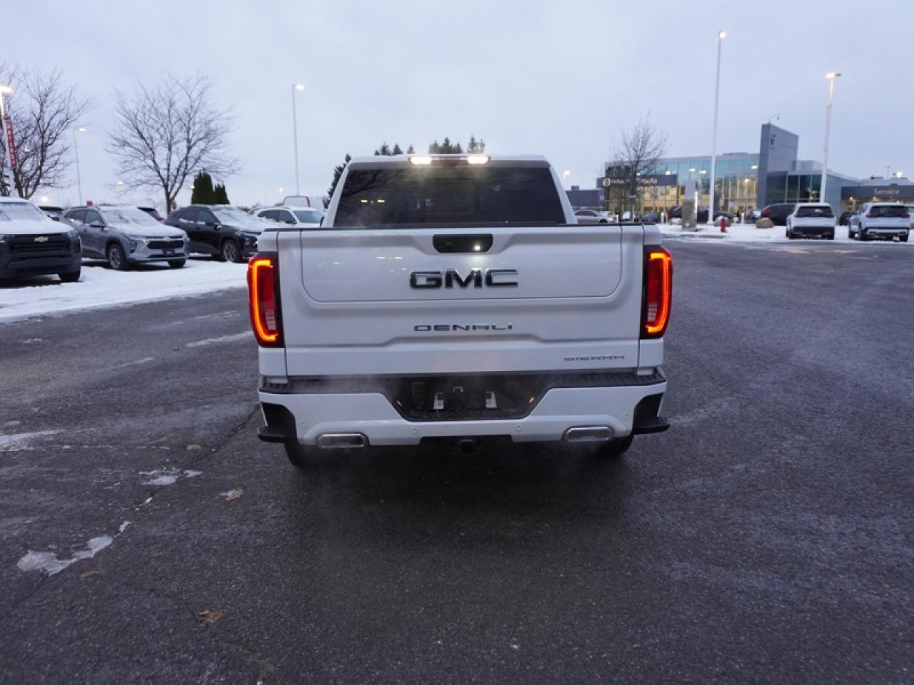 2026 GMC Sierra 1500 Denali Ultimate  - Leather Seats Photo