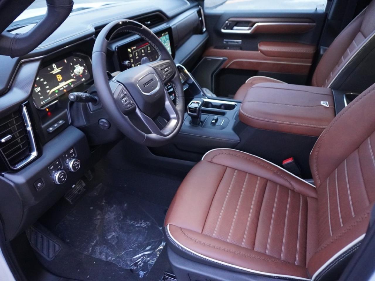 2026 GMC Sierra 1500 Denali Ultimate  - Leather Seats Photo