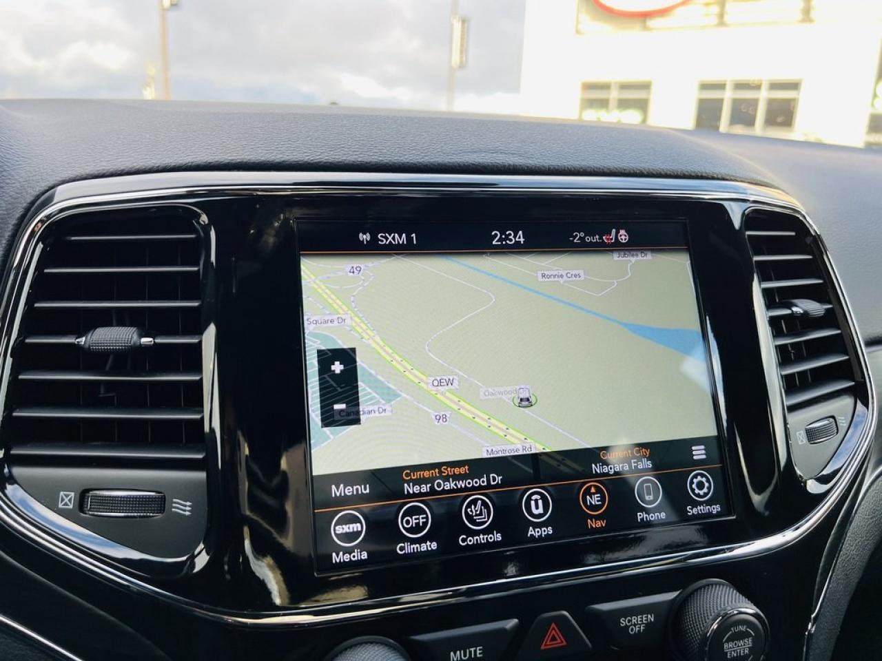 2021 Jeep Grand Cherokee 80th Anniversary Edition 4WD Photo