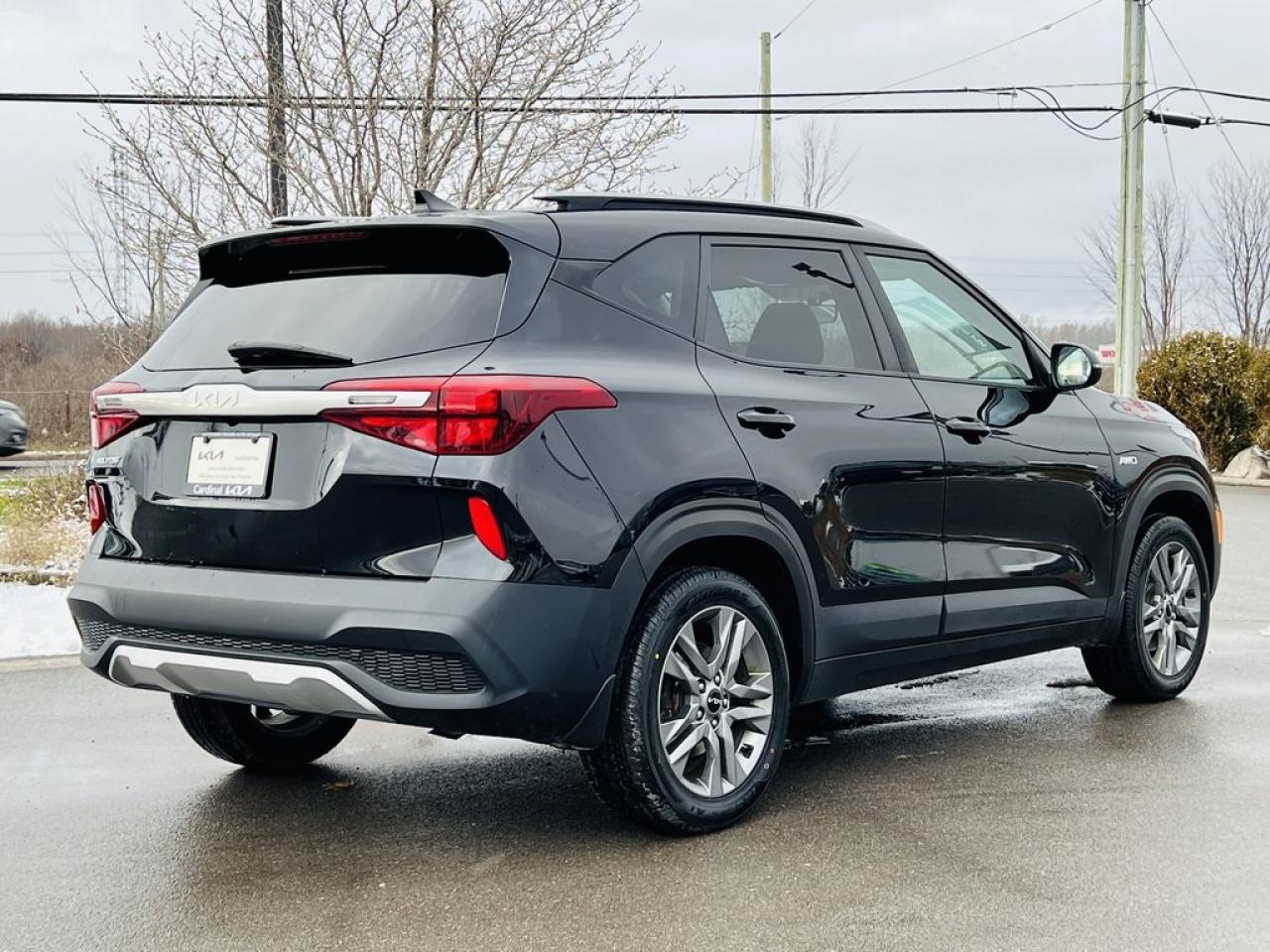 2022 Kia Seltos LX AWD Photo2