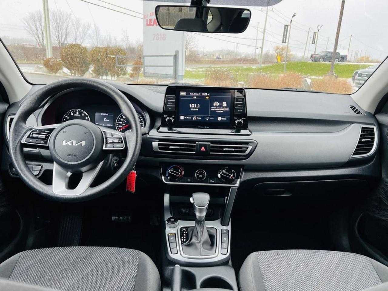 2022 Kia Seltos LX AWD Photo