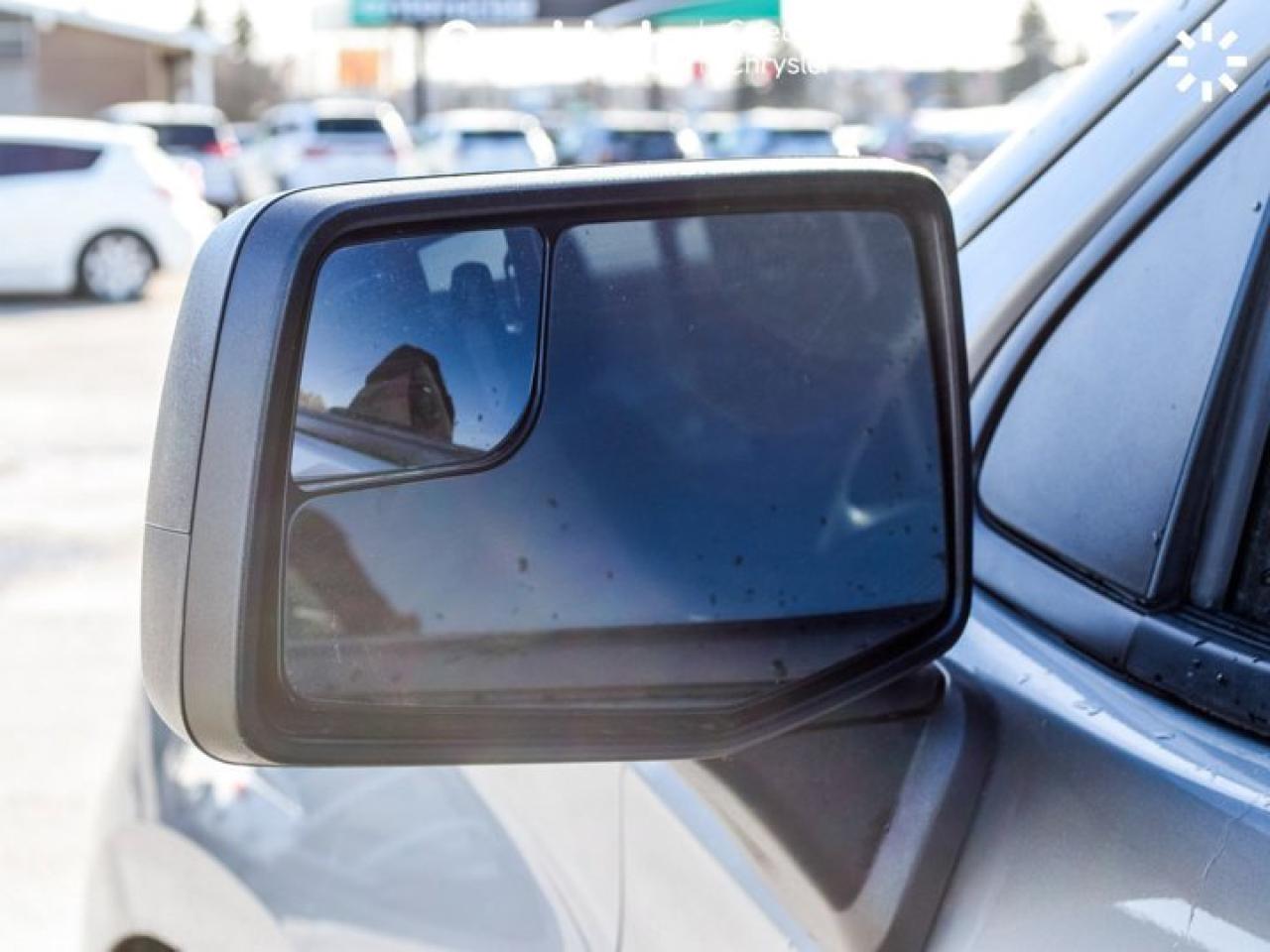 2024 Chevrolet Silverado 1500 Custom Trail Boss Z71 4WD Crew Cab 147" 6 Passenger Photo