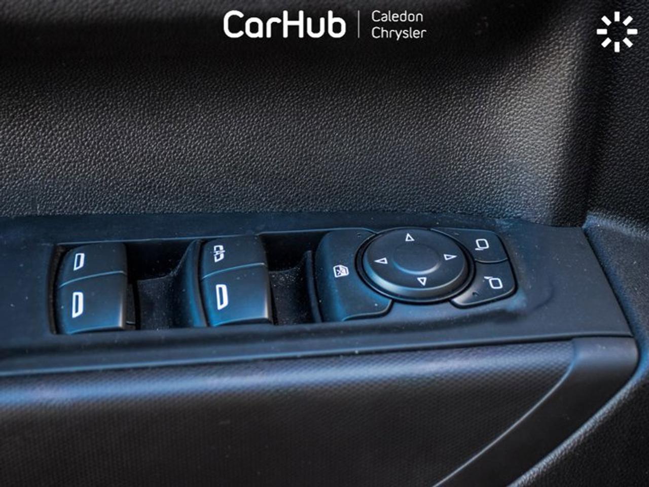 2024 Chevrolet Silverado 1500 Custom Trail Boss Z71 4WD Crew Cab 147" 6 Passenger Photo