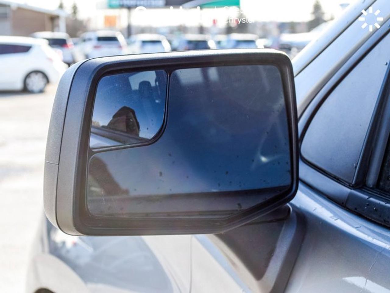 2024 Chevrolet Silverado 1500 Custom Trail Boss Z71 4WD Crew Cab 147" 6 Passenger Photo