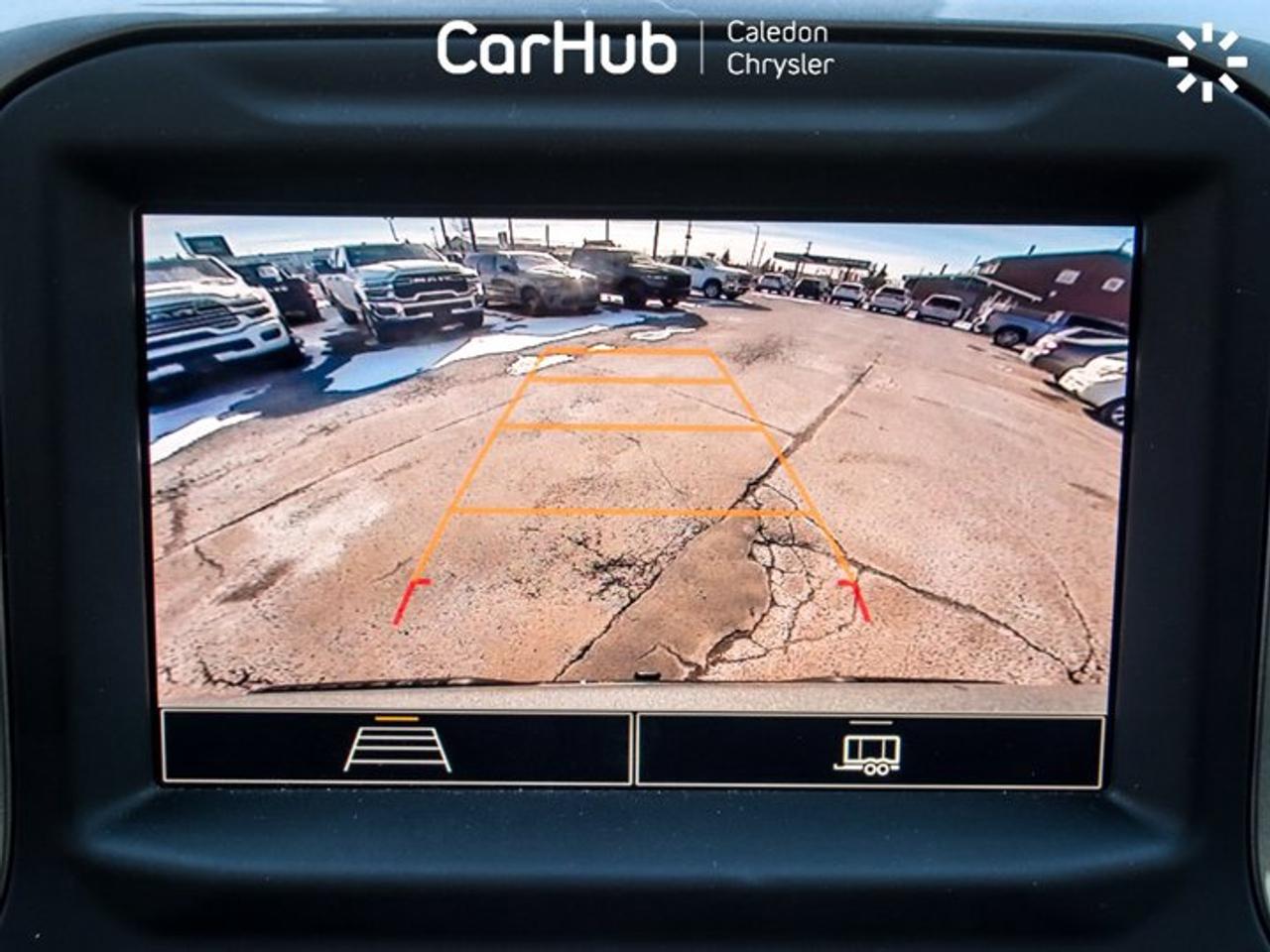 2024 Chevrolet Silverado 1500 Custom Trail Boss Z71 4WD Crew Cab 147" 6 Passenger Photo