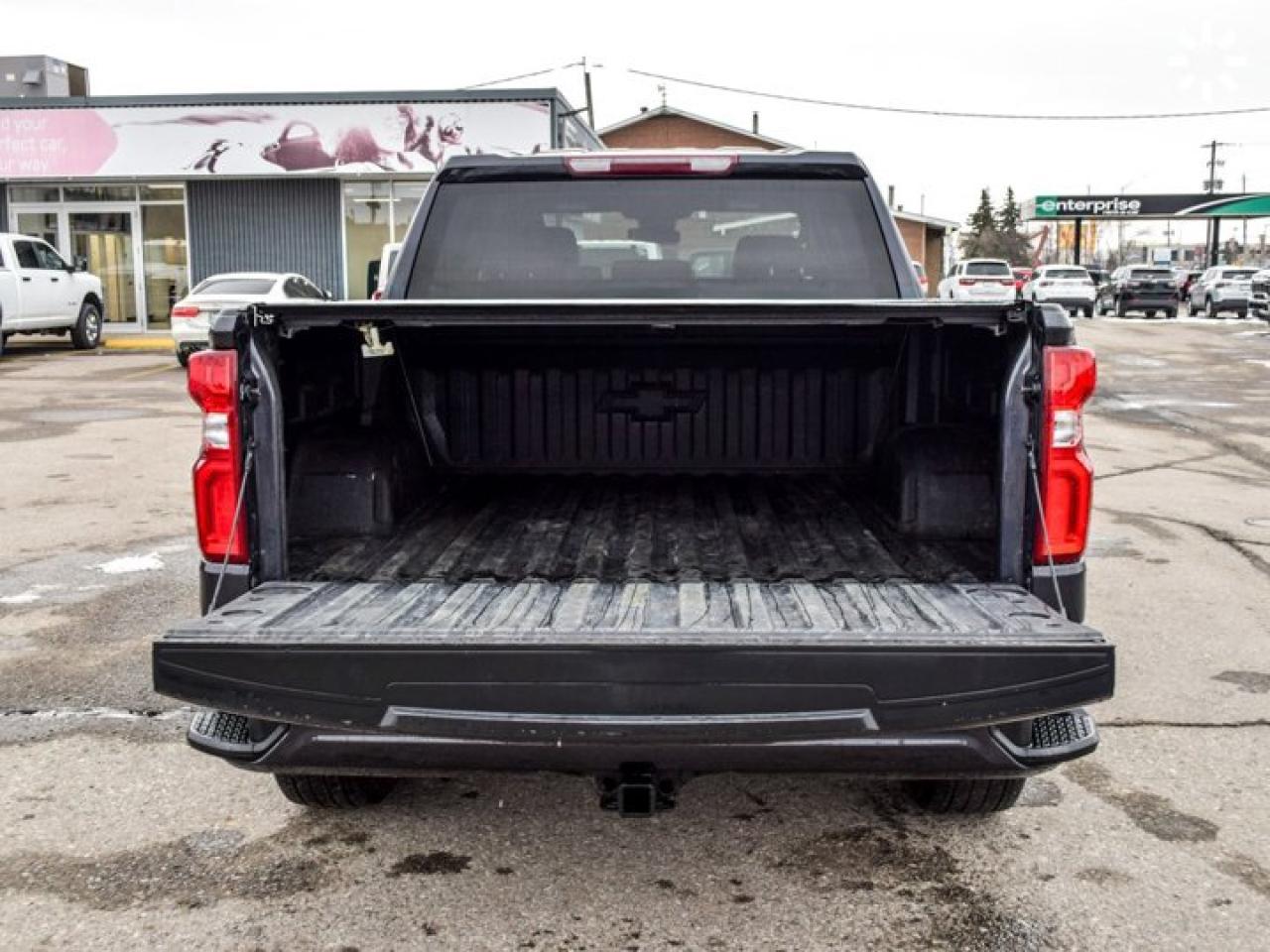 2023 Chevrolet Silverado 1500 RST4WD Crew Cab 147" 5.3L 13.4"Display Heated front Seats Photo