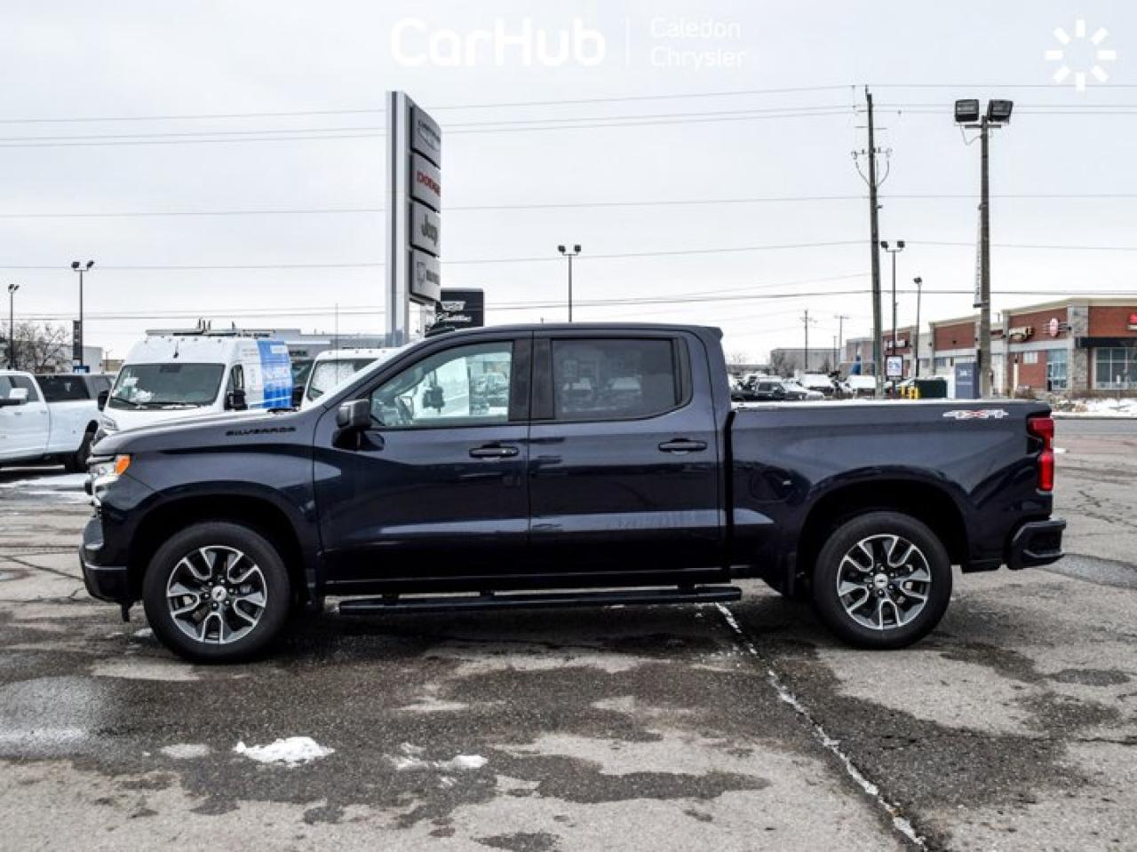 2023 Chevrolet Silverado 1500 RST4WD Crew Cab 147" 5.3L 13.4"Display Heated front Seats Photo