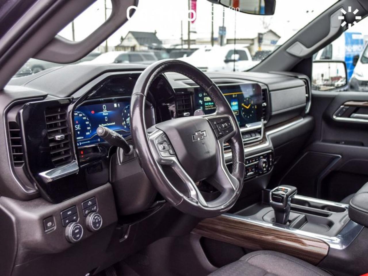 2023 Chevrolet Silverado 1500 RST4WD Crew Cab 147" 5.3L 13.4"Display Heated front Seats Photo