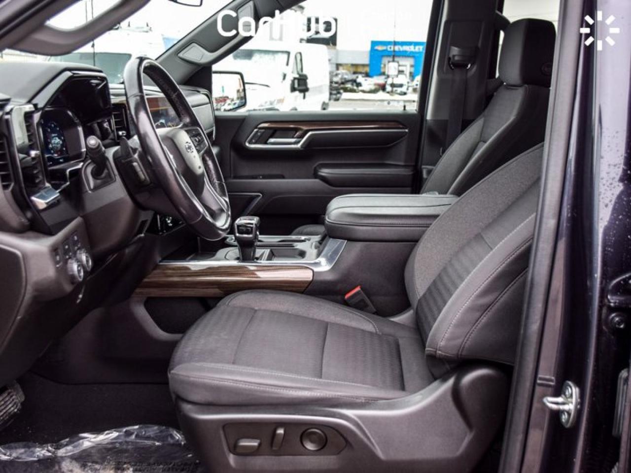2023 Chevrolet Silverado 1500 RST4WD Crew Cab 147" 5.3L 13.4"Display Heated front Seats Photo