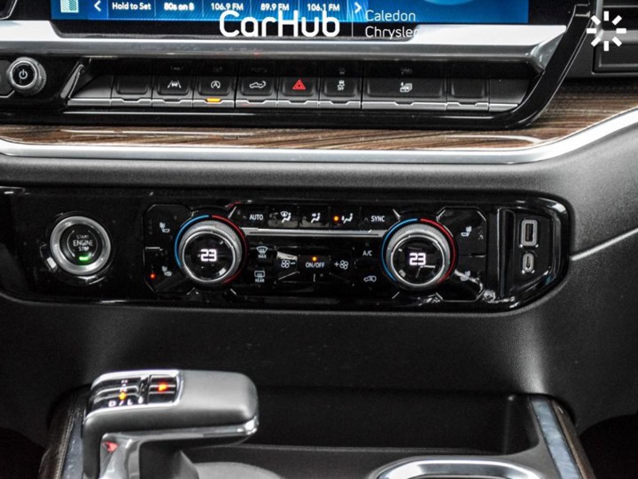 2023 Chevrolet Silverado 1500 RST4WD Crew Cab 147" 5.3L 13.4"Display Heated front Seats Photo