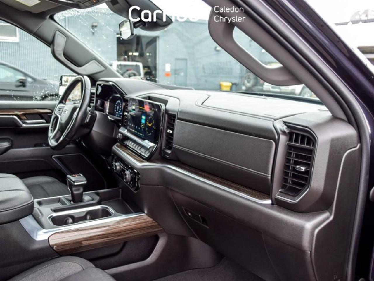 2023 Chevrolet Silverado 1500 RST Photo