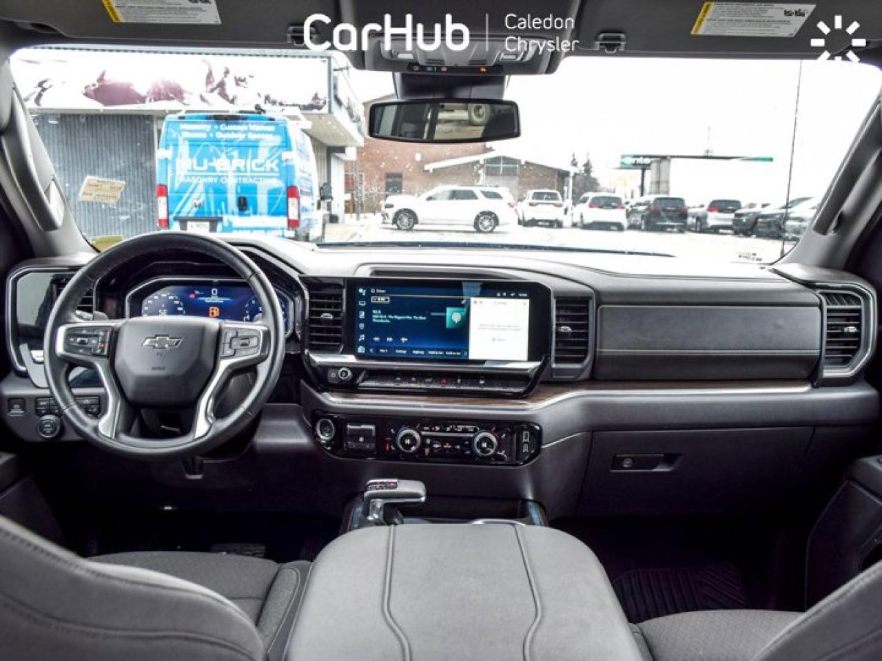 2024 Chevrolet Silverado 1500 RST4WD Crew Cab 157" 6.2L Heated front Seats Alloy Rims Photo