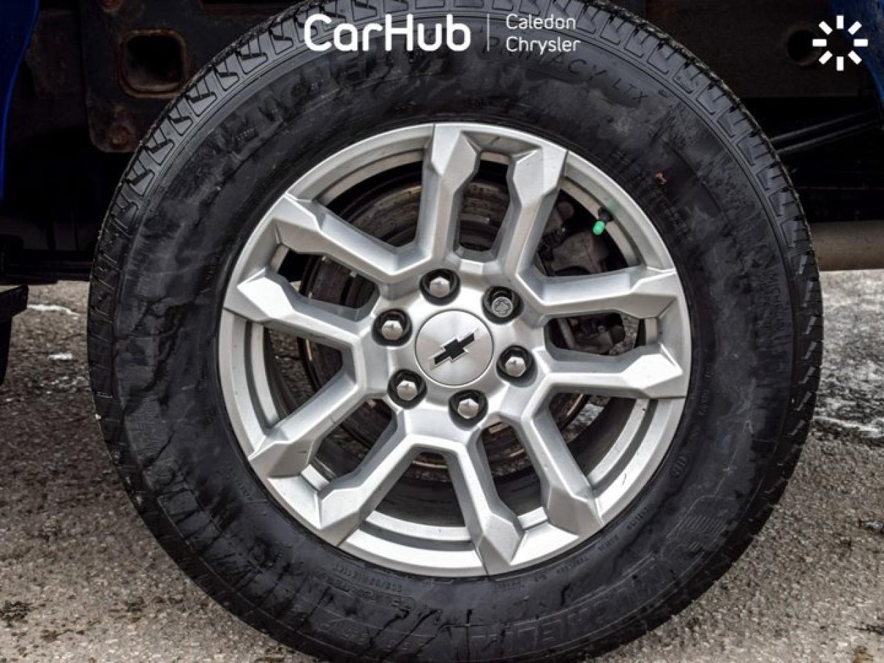 2024 Chevrolet Silverado 1500 RST4WD Crew Cab 157" 6.2L Heated front Seats Alloy Rims Photo