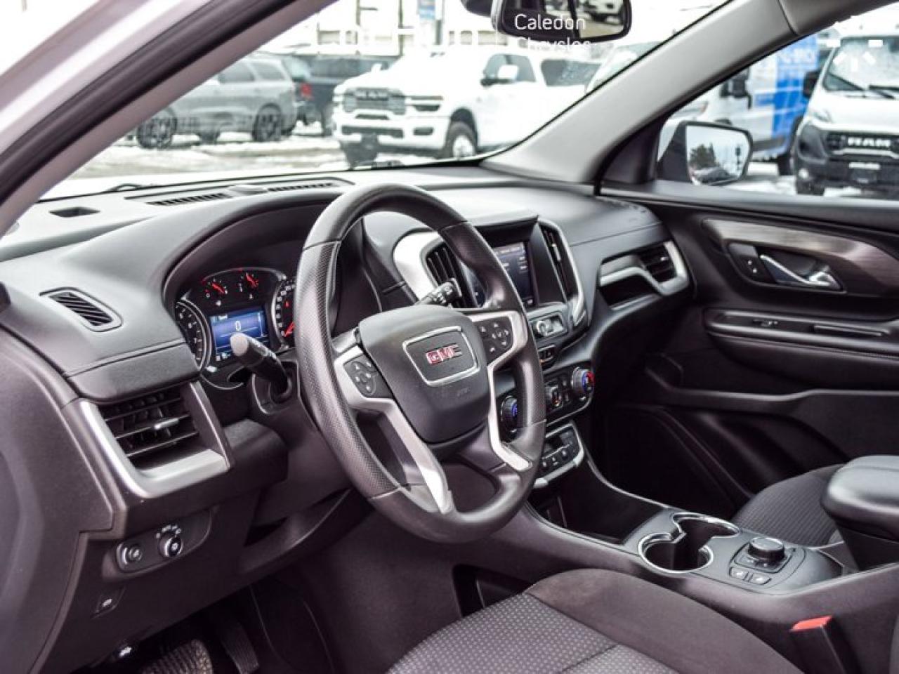 2022 GMC Terrain SLE AWD Heated Front Seats Lane Keep Assist Alloy Rims Photo