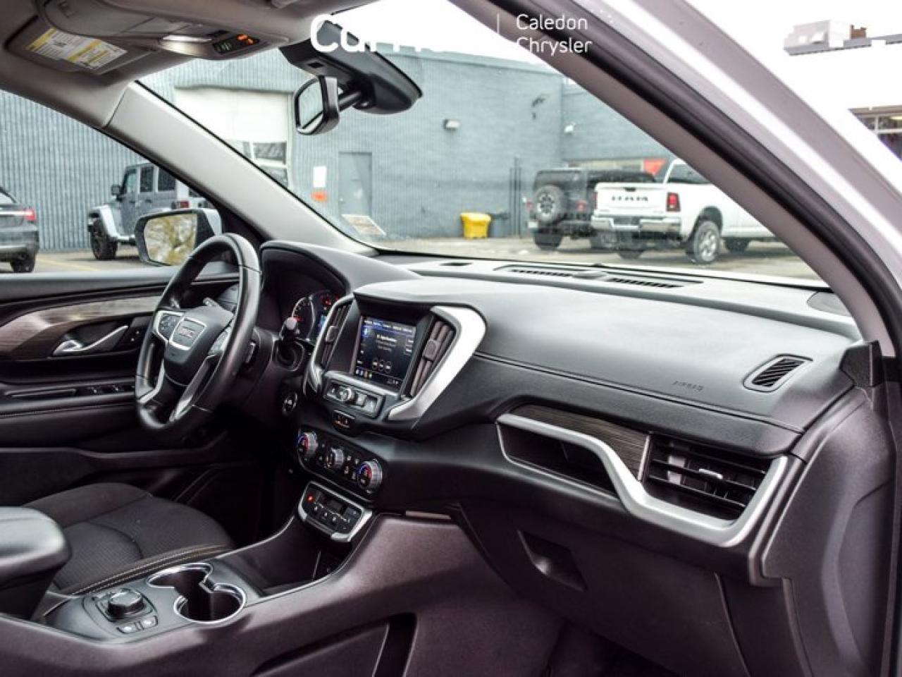 2022 GMC Terrain SLE Photo