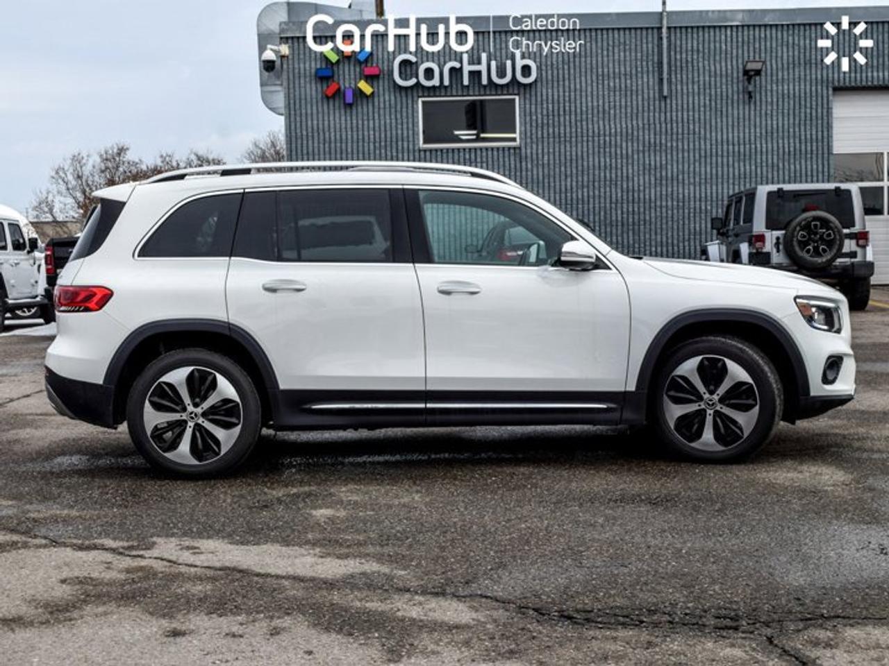 2022 Mercedes-Benz G-Class GLB 250 4MATIC Pano sunroof Heated front Seats Photo