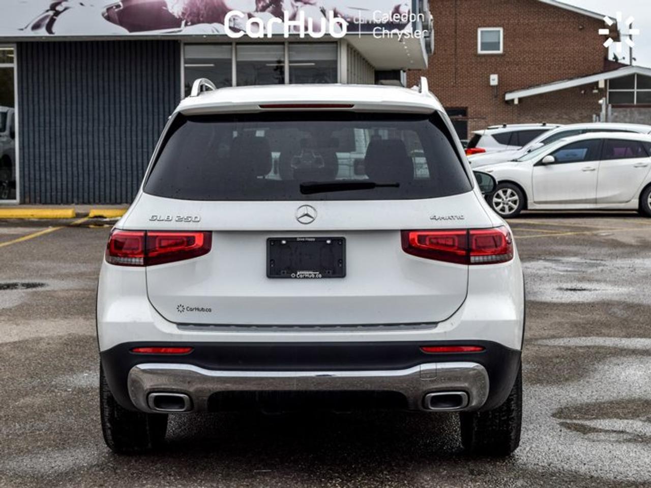 2022 Mercedes-Benz G-Class GLB 250 4MATIC Pano sunroof Heated front Seats Photo