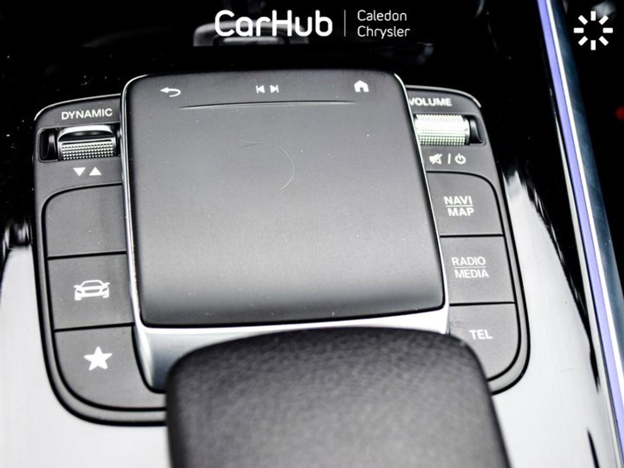 2022 Mercedes-Benz G-Class GLB 250 4MATIC Pano sunroof Heated front Seats Photo