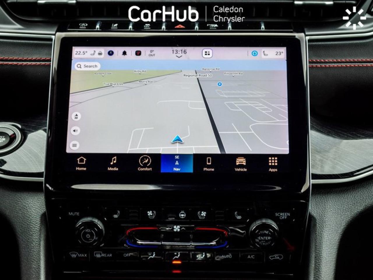 2022 Jeep Grand Cherokee Trailhawk Photo