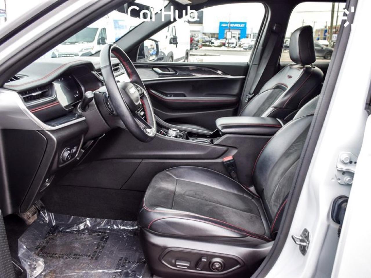 2022 Jeep Grand Cherokee Trailhawk Photo