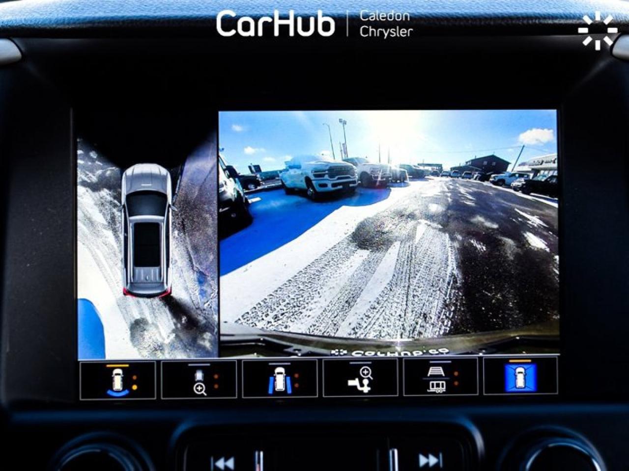 2024 GMC Terrain Denali Photo