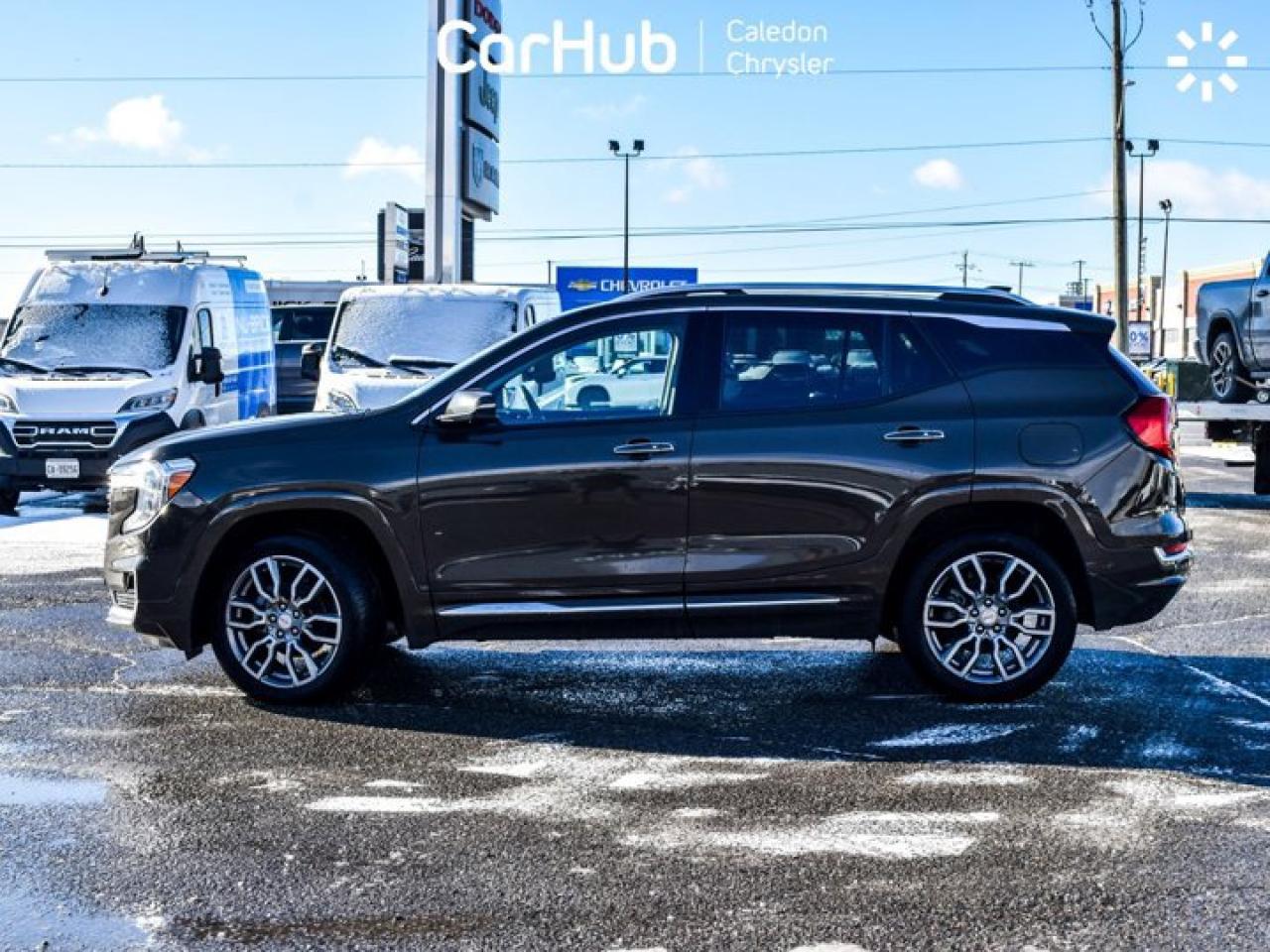 2024 GMC Terrain Denali Photo