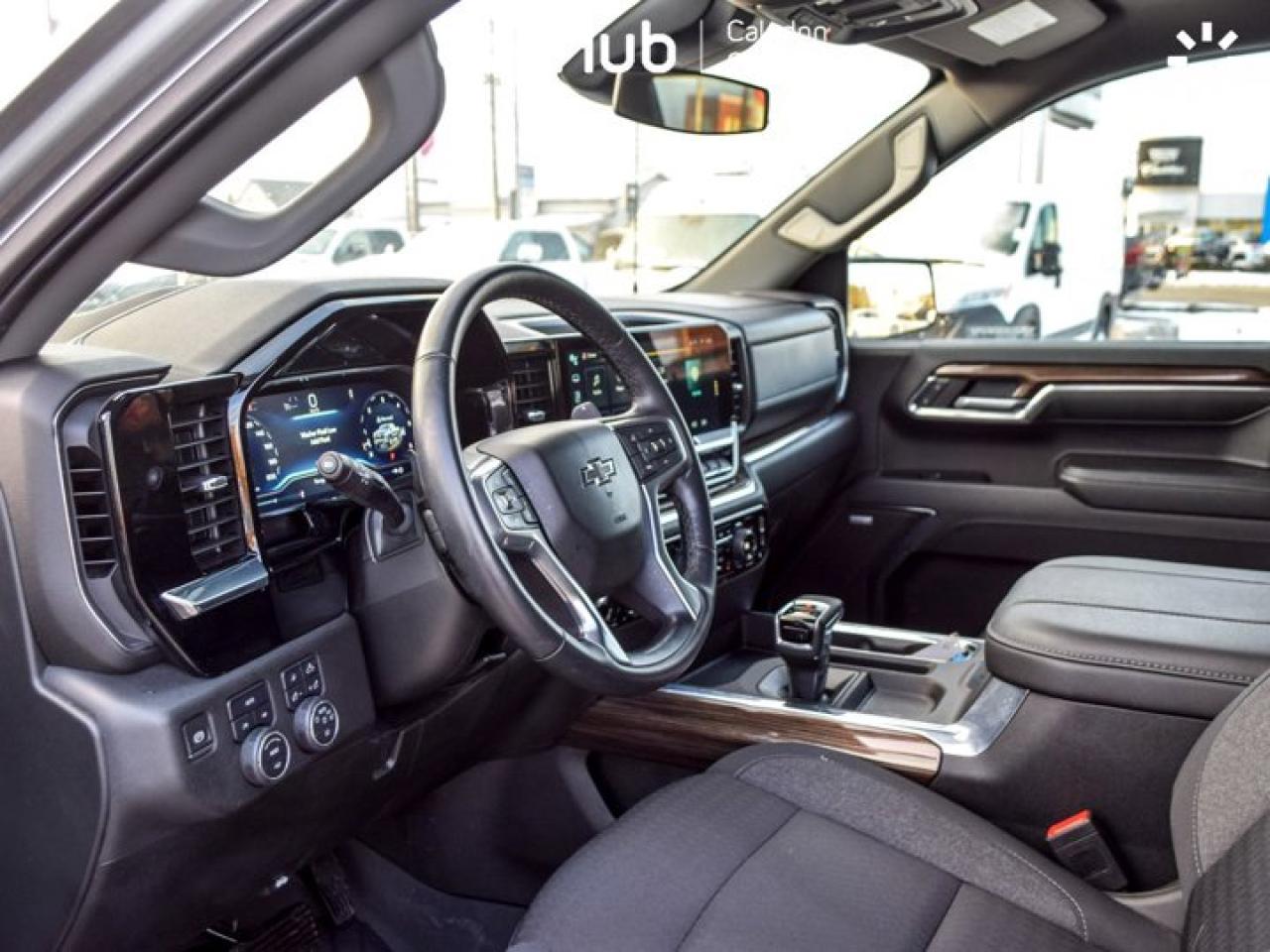 2024 Chevrolet Silverado 1500 RST Photo