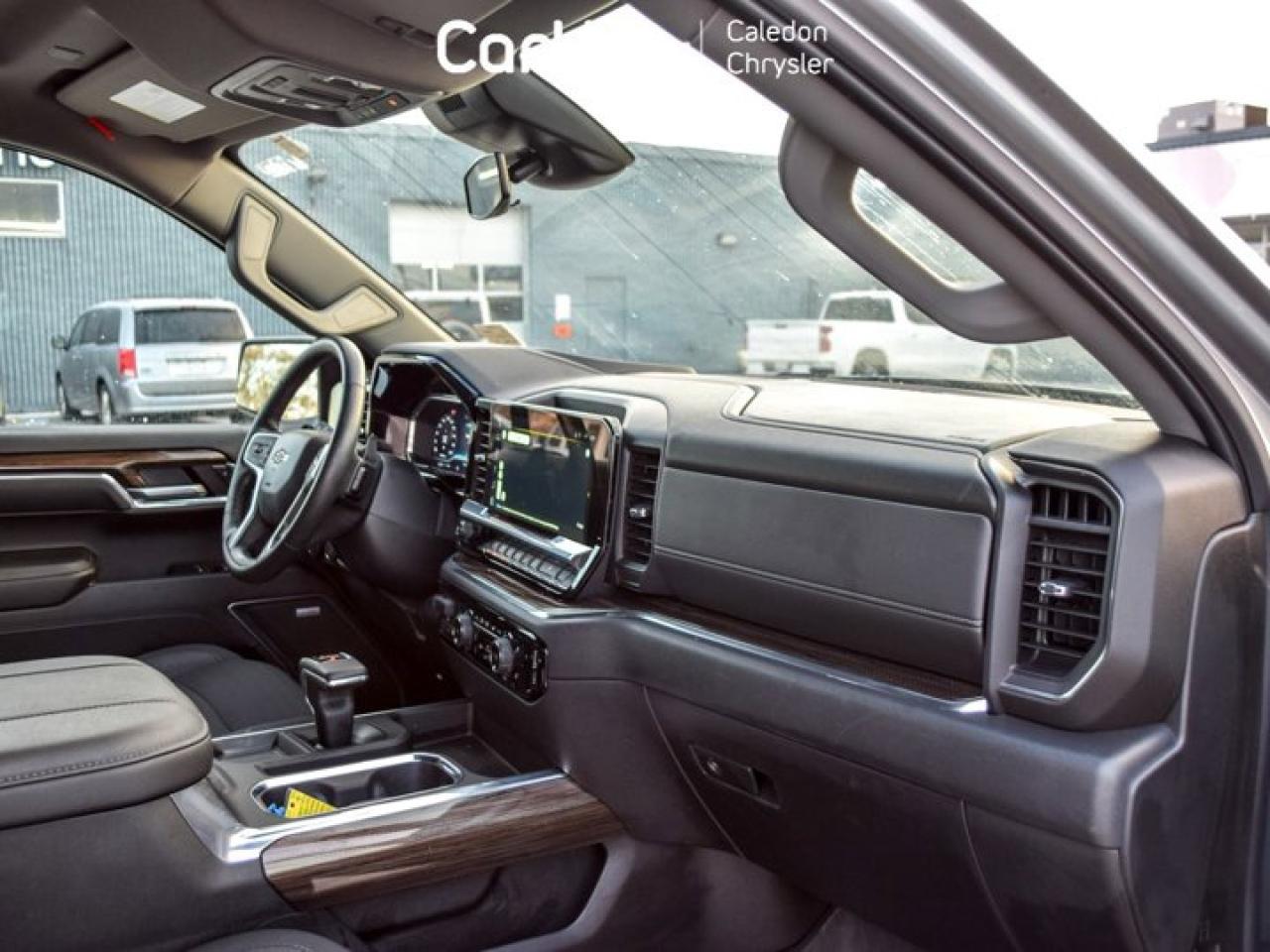 2024 Chevrolet Silverado 1500 RST Photo