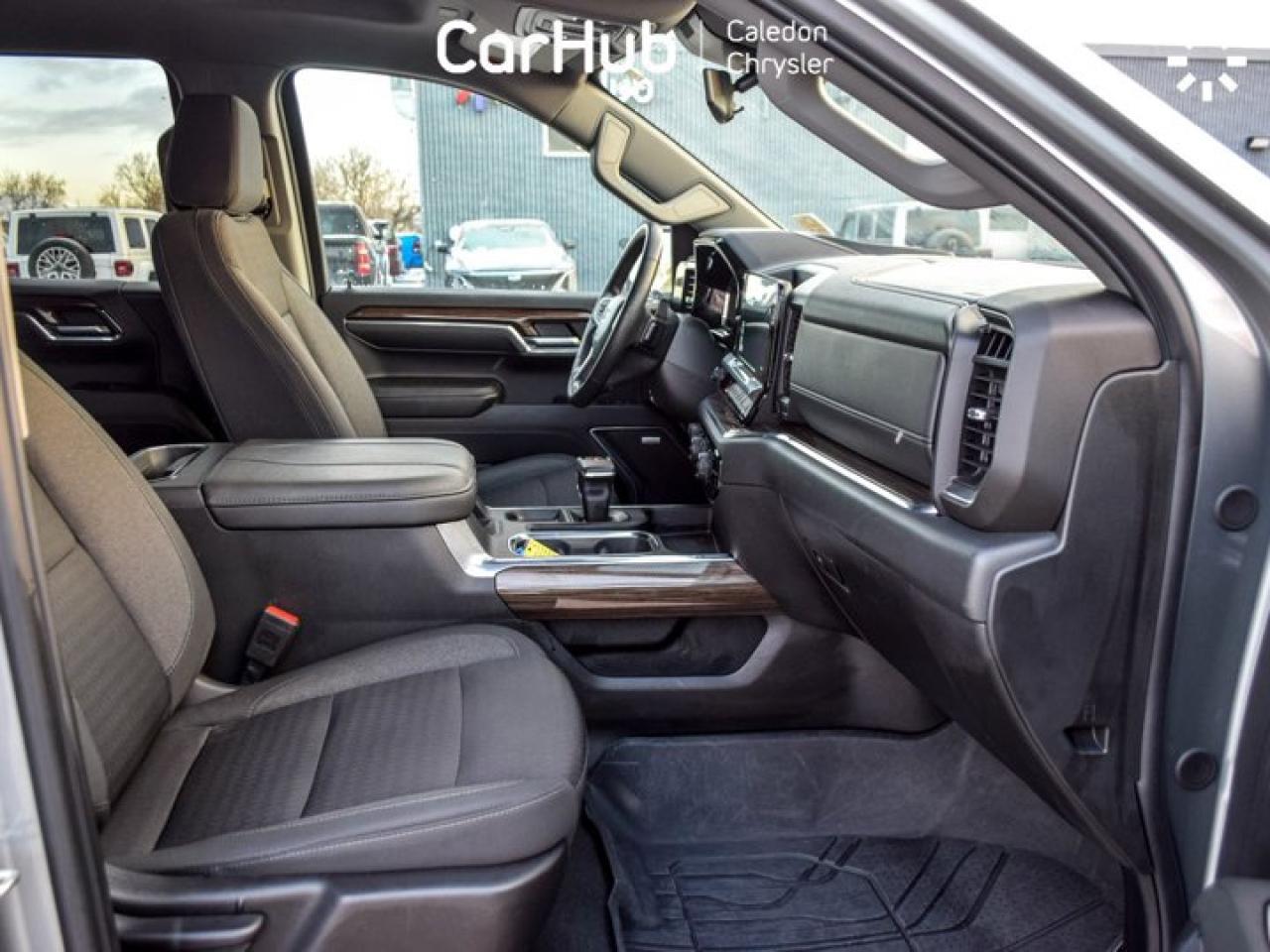 2024 Chevrolet Silverado 1500 RST Photo