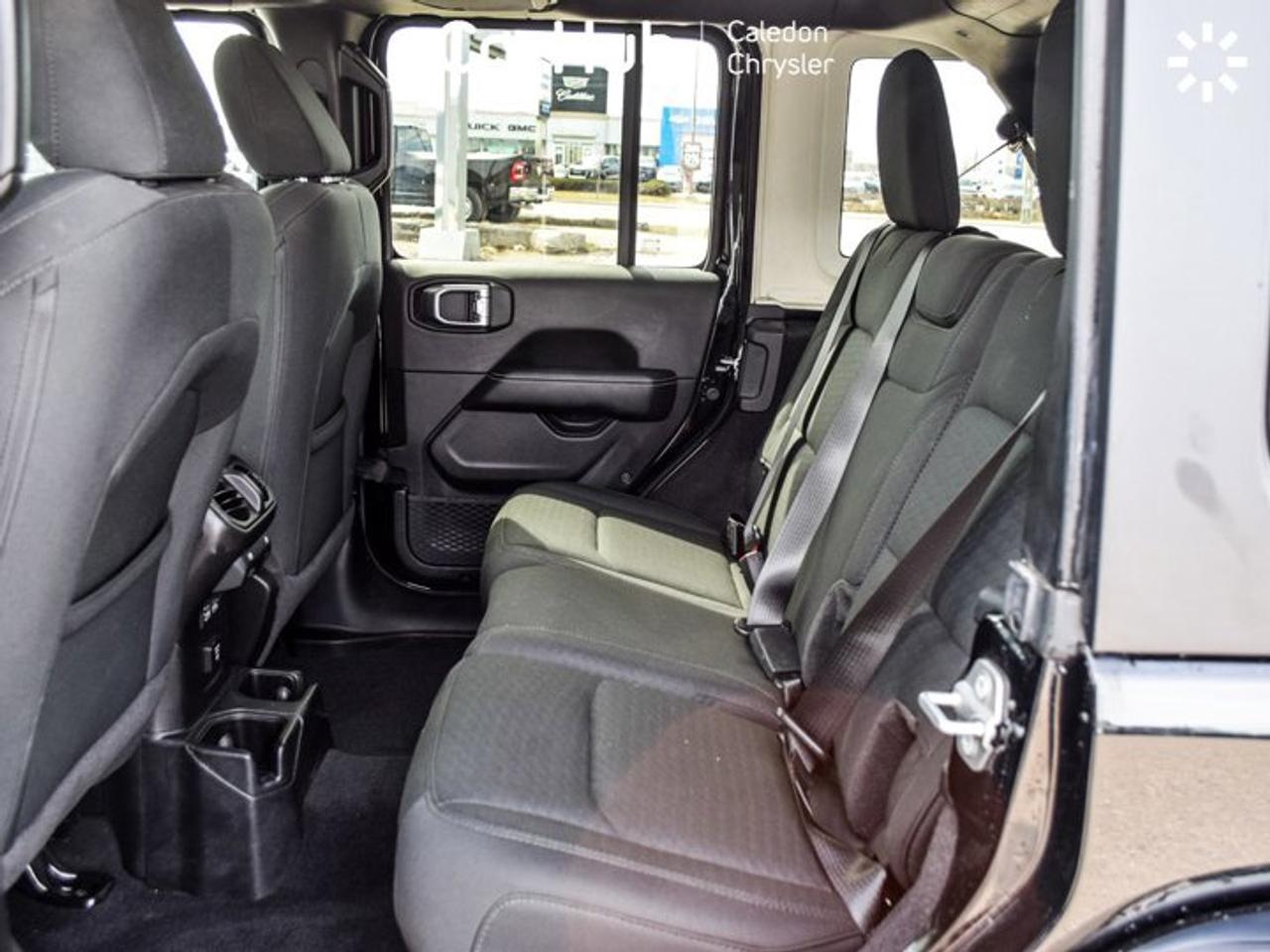 2021 Jeep Wrangler Unlimited Sahara Freedom Top Navi Apple Carplay Alloy Photo