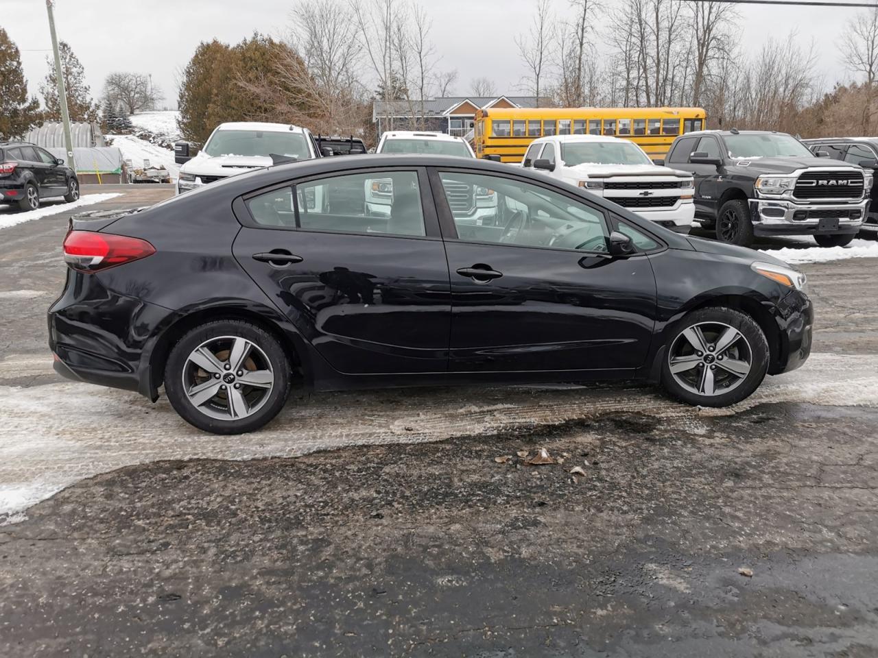 2018 Kia Forte LX - Photo #6