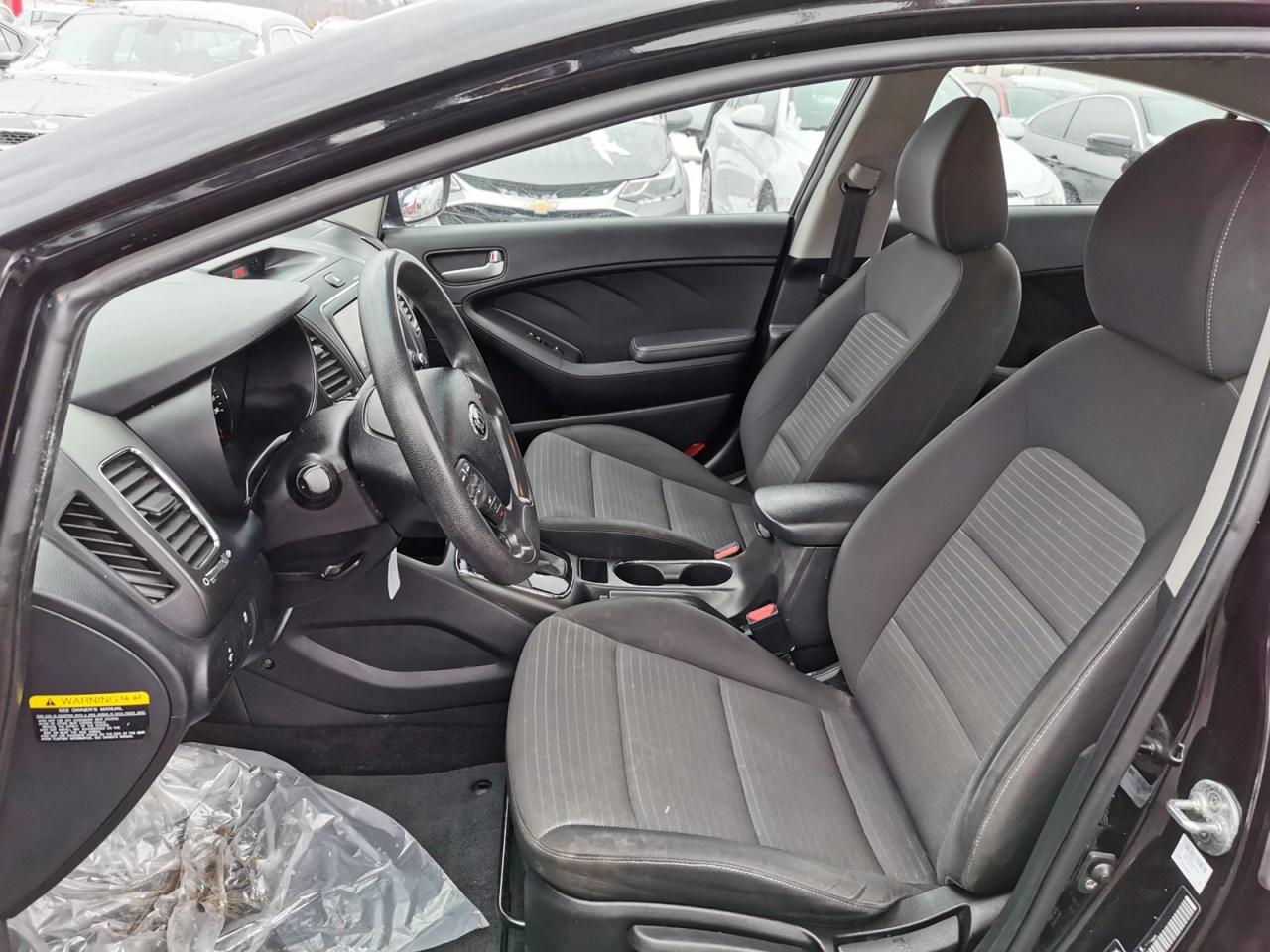 2018 Kia Forte LX - Photo #11