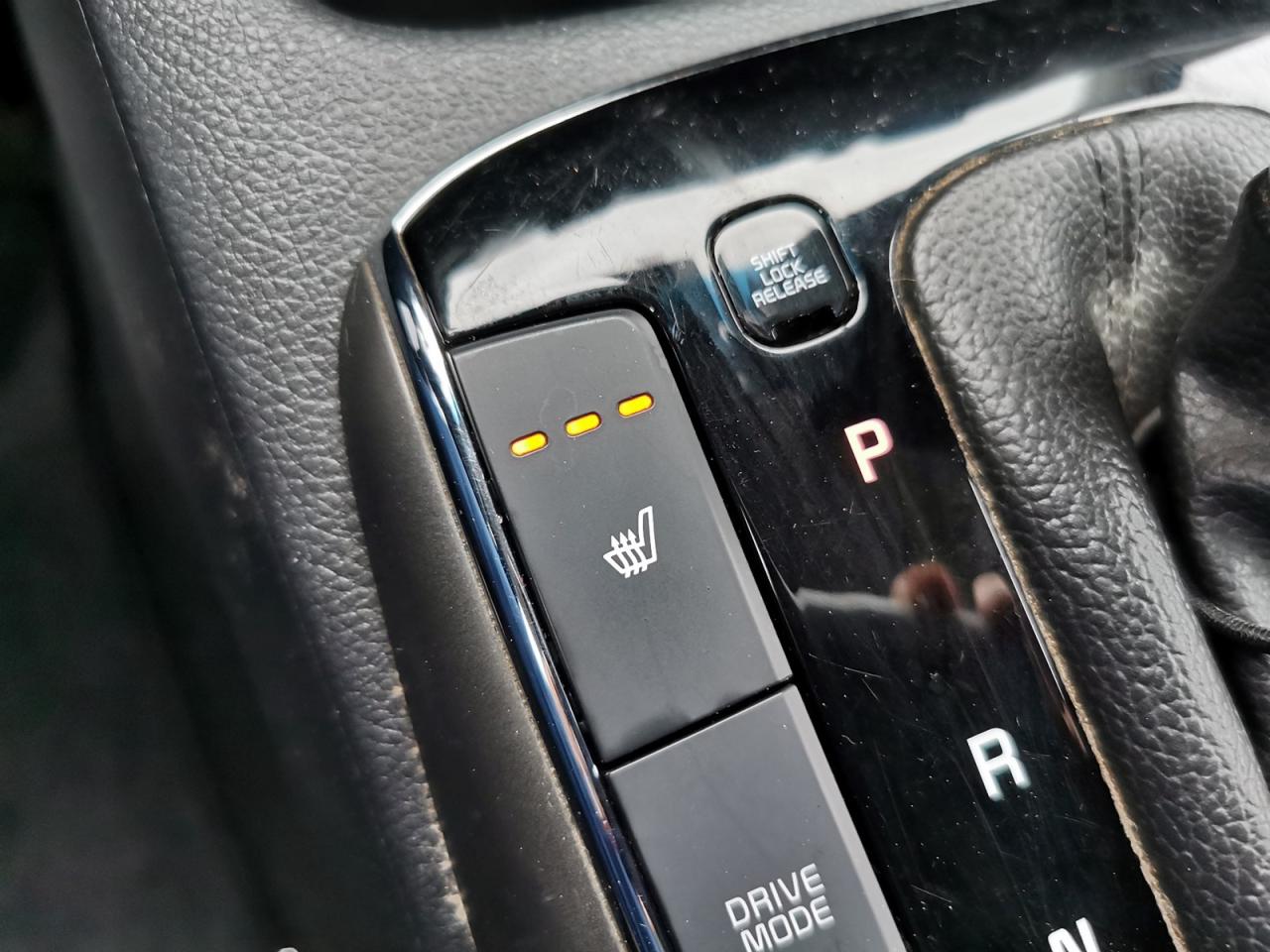 2018 Kia Forte LX - Photo #25