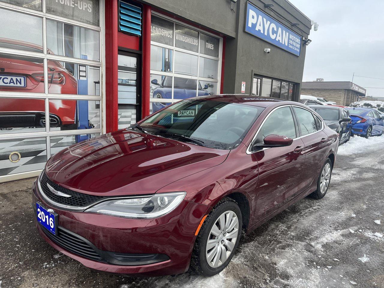 2016 Chrysler 200 LX