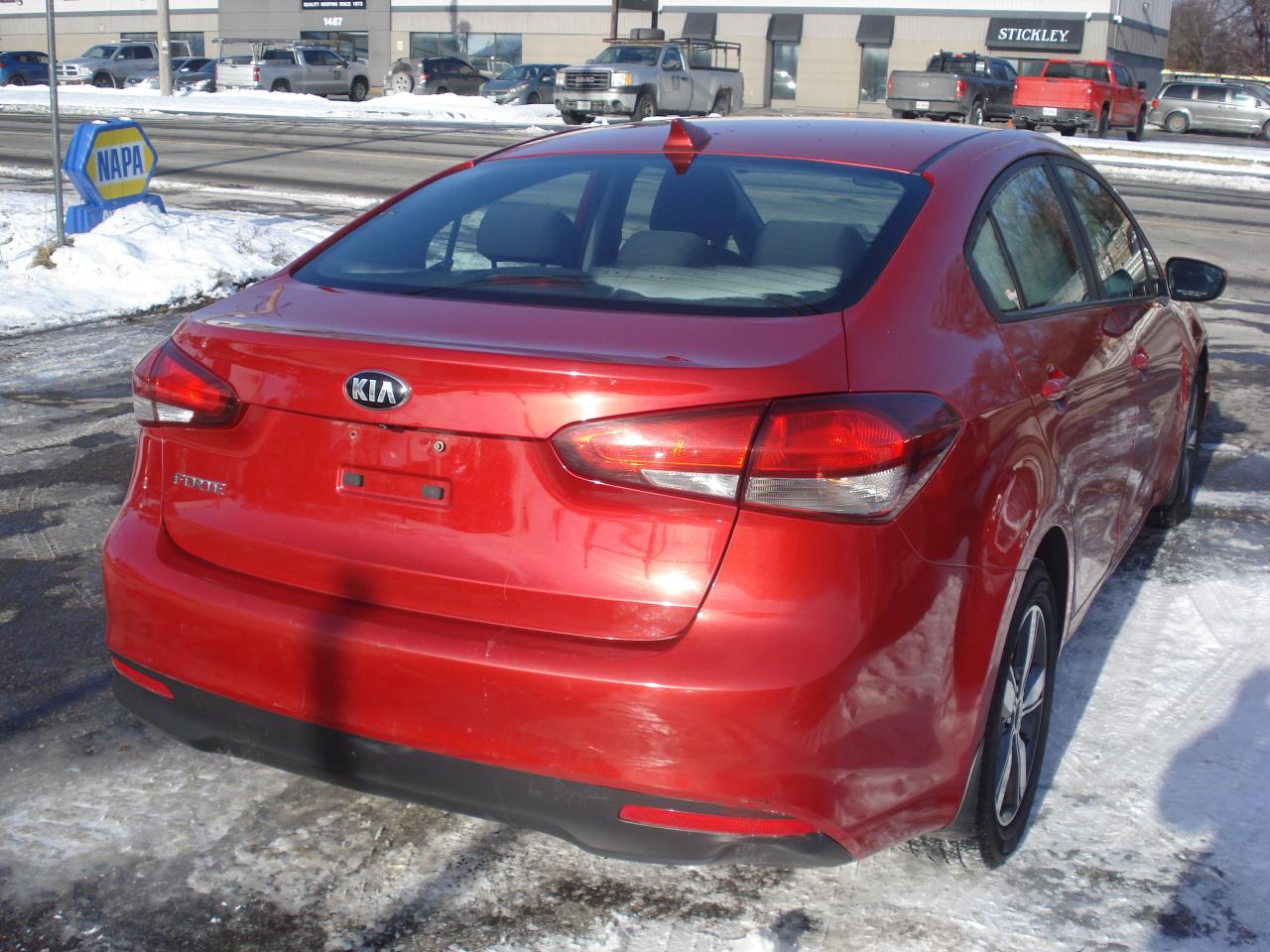 2018 Kia Forte LX AUTO Photo