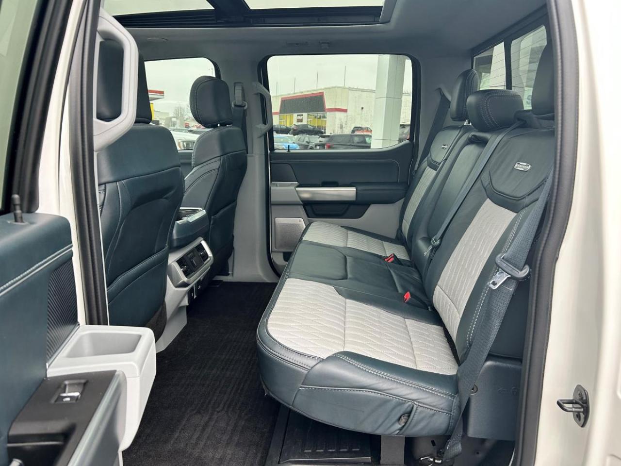 2022 Ford F-150 Limited  Photo