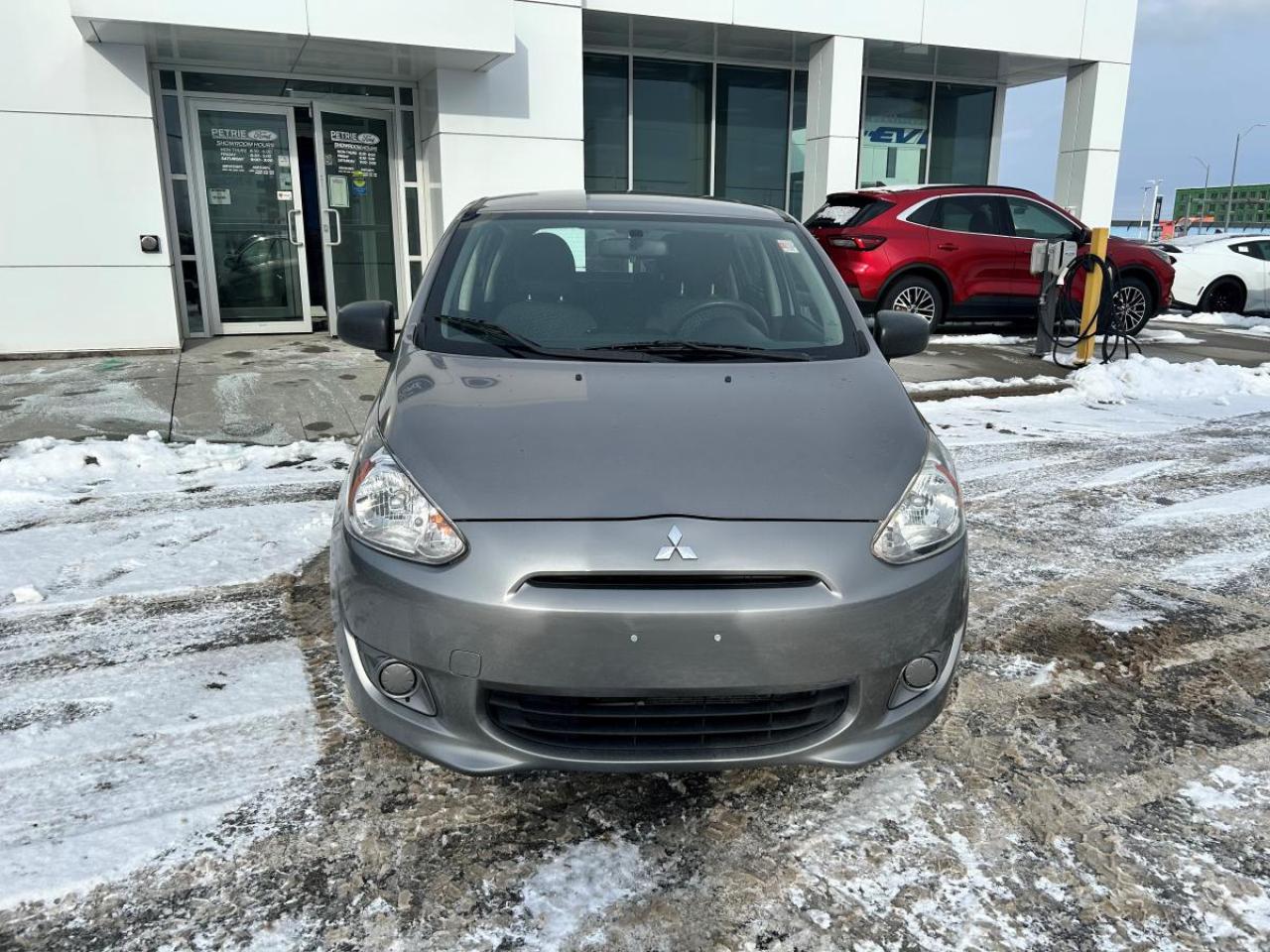 2015 Mitsubishi Mirage ES Photo1