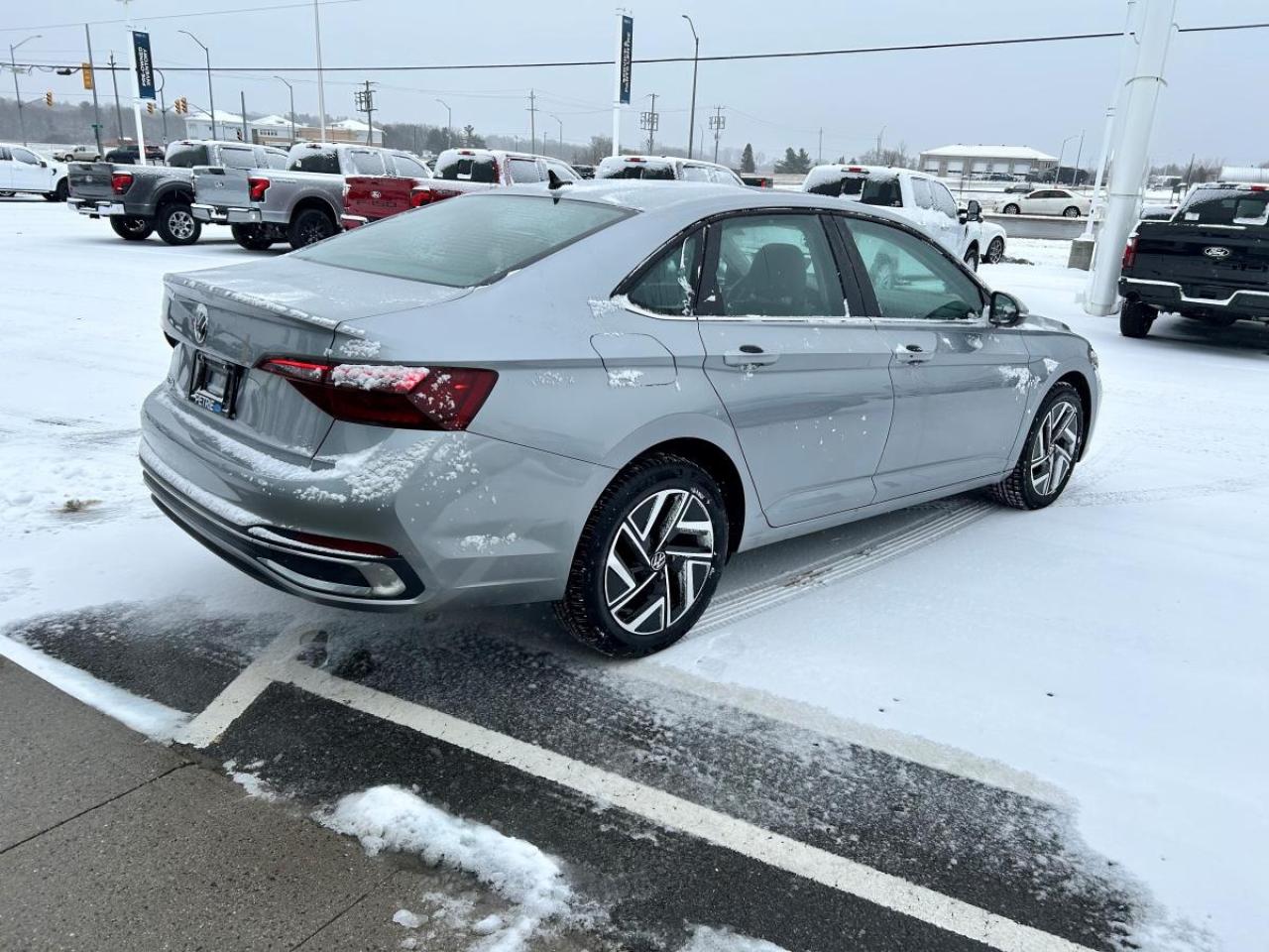 2024 Volkswagen Jetta HIGHLINE Photo4