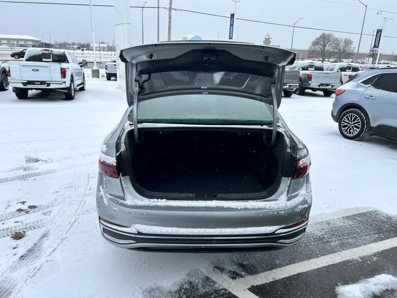 2024 Volkswagen Jetta HIGHLINE Photo