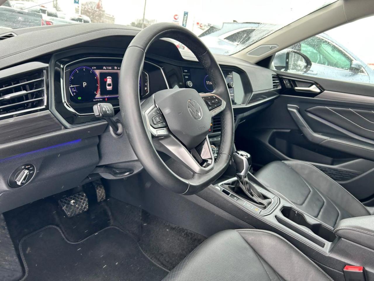 2024 Volkswagen Jetta HIGHLINE Photo