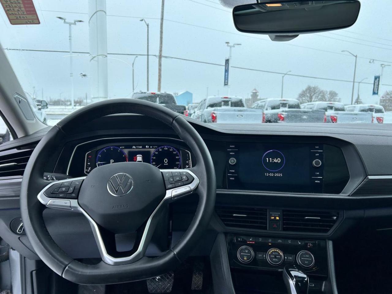 2024 Volkswagen Jetta HIGHLINE Photo